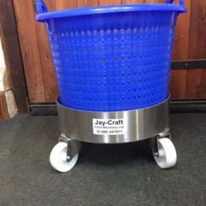 Basket trolley