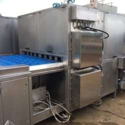 Used onion peeler