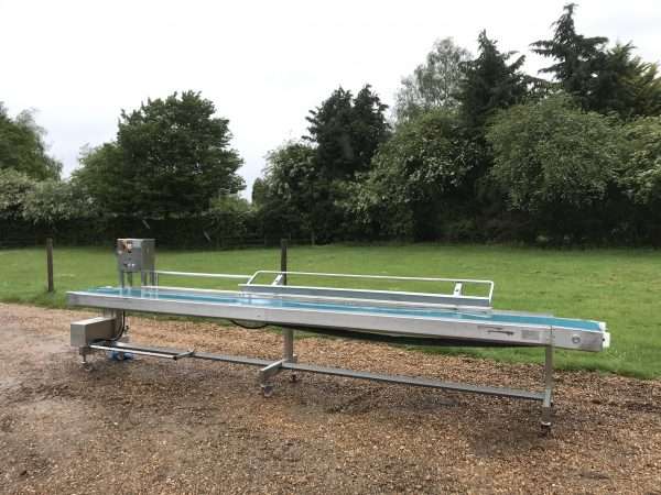 flat bed conveyor