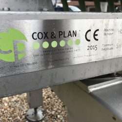 Cox and plant vibratory tables