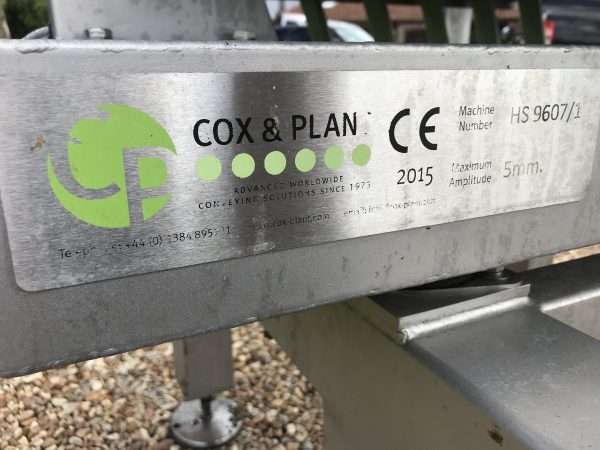 Cox and plant vibratory tables