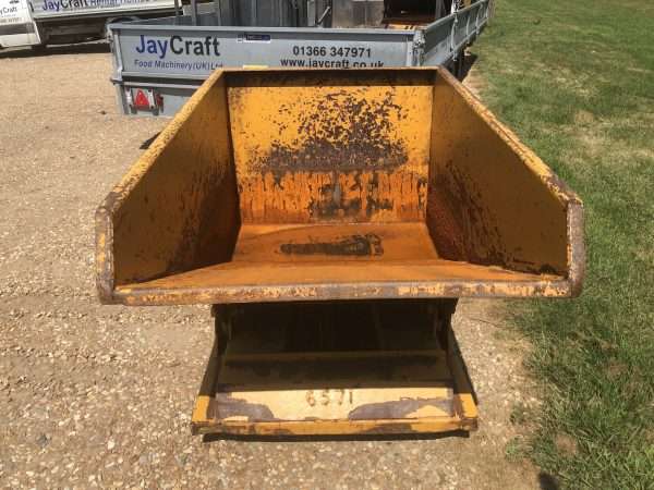 1 Yard Tipping Skip