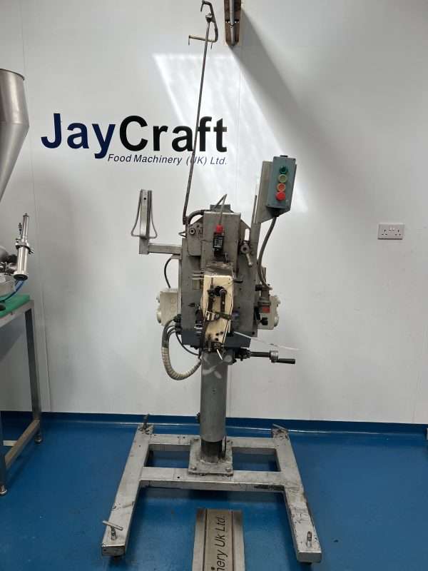 Used Medway Bag Stitcher