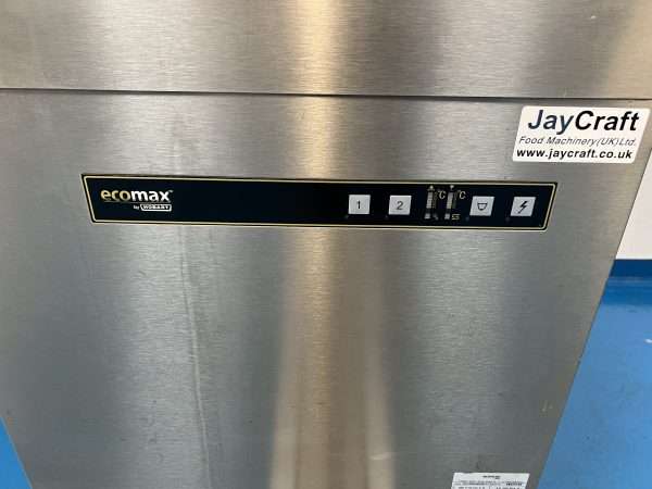 Commercial dishwasher