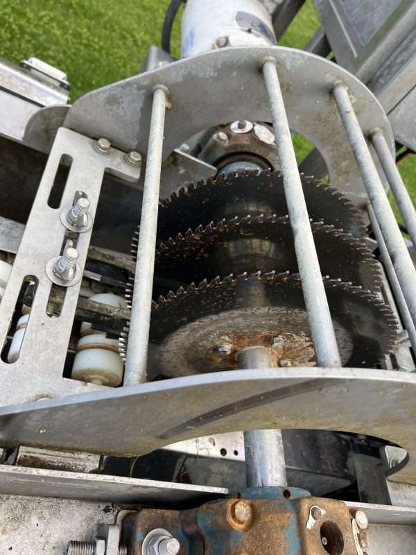 Hughes Sweetcorn cutting line