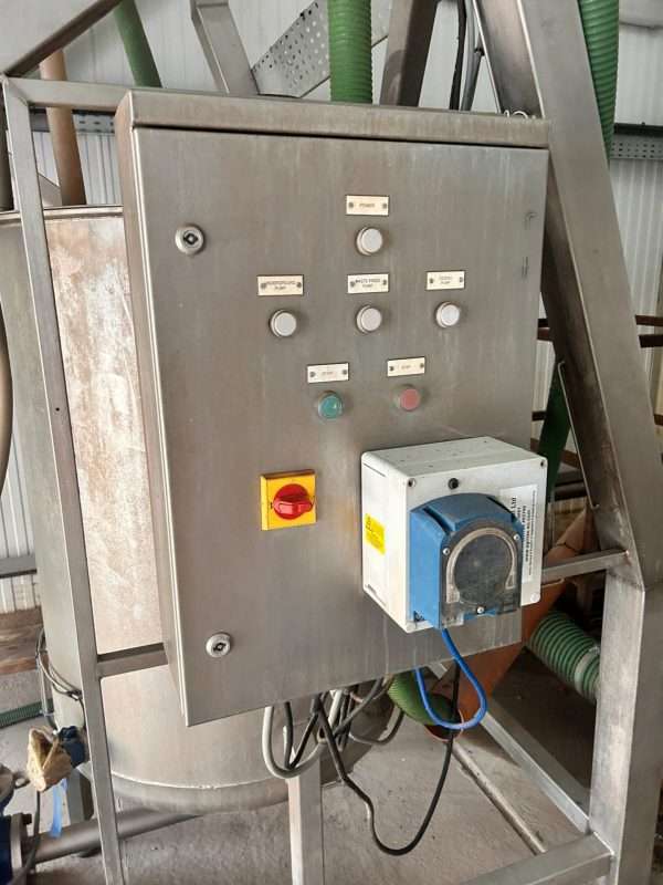 Waste press with starch recovery