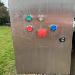 Stainless steel surge tank