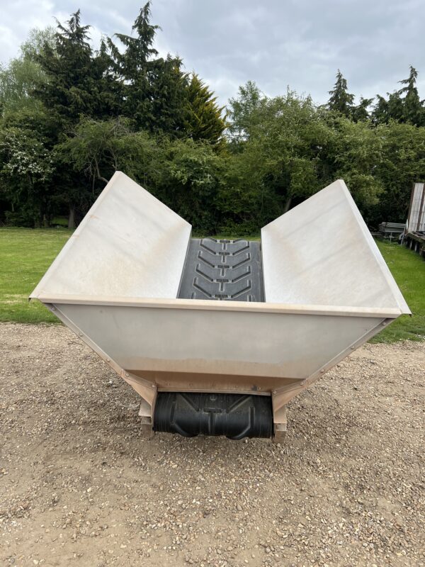 Second Hand Boat Hopper