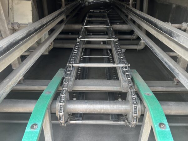 Used Crusader Tray Washer
