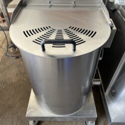 Used JayCraft Salad Spinner