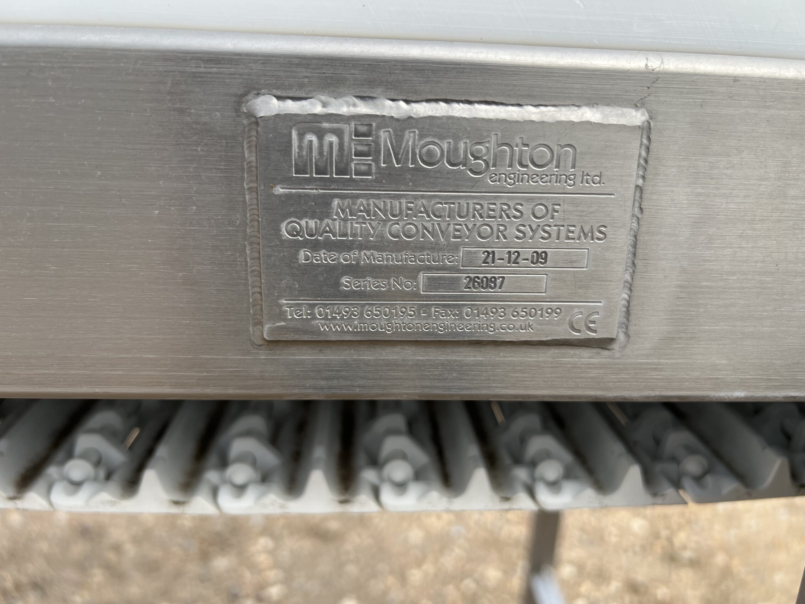 Large used lift conveyor