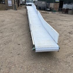 Large used lift conveyor
