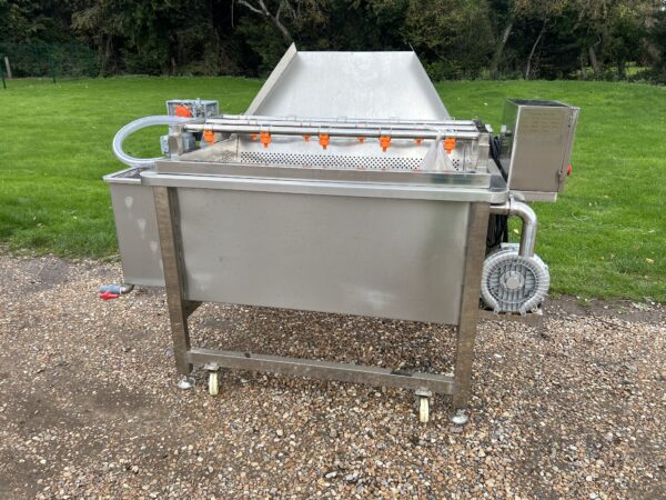 Used tipping salad washer