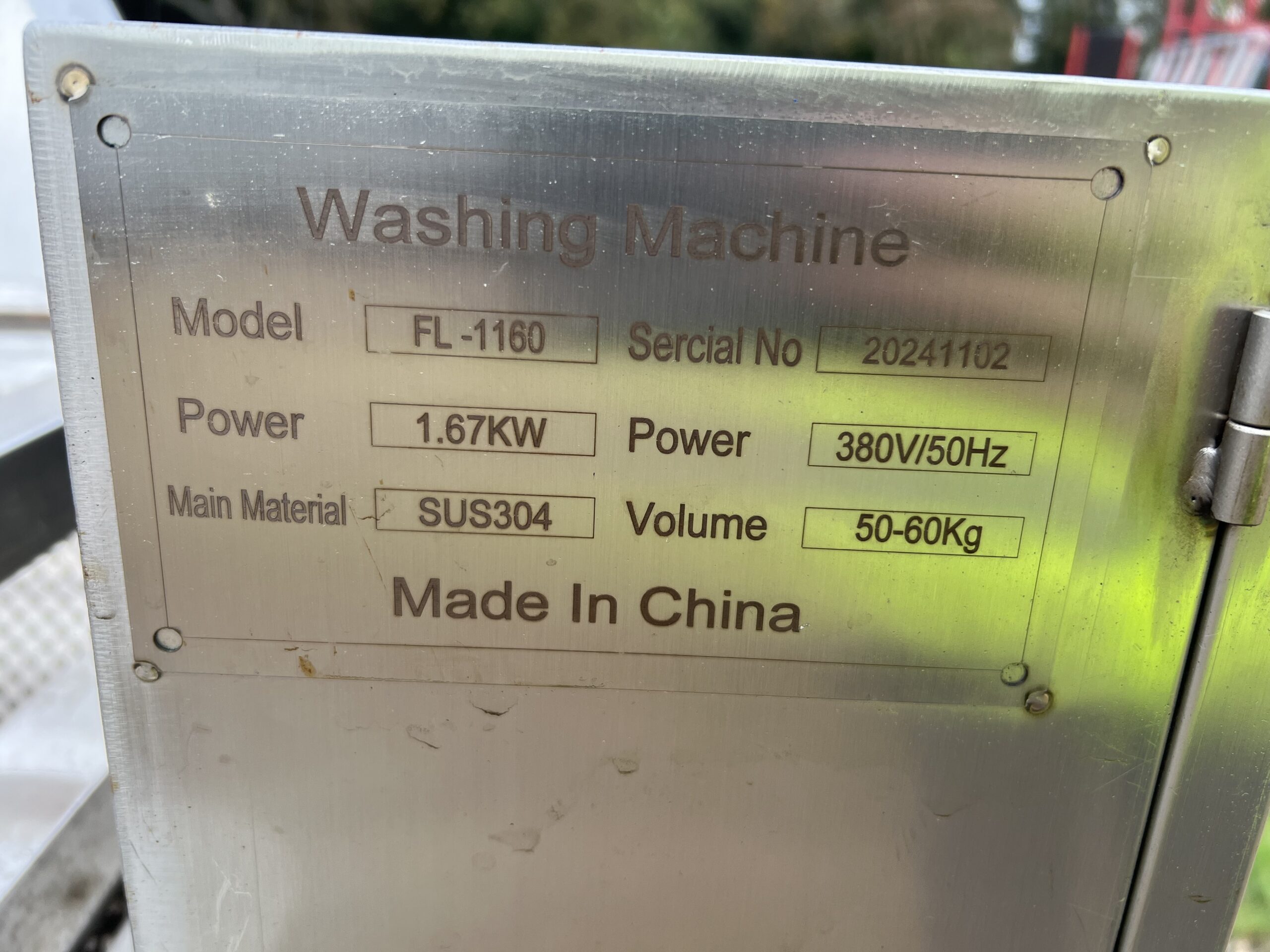 Used Tipping Salad washer